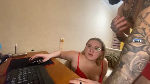 Snapshot of mike_and_anna_ chatting on 01-30-25, 11:45 Mike and anna online show from 01-30-25, 11:45