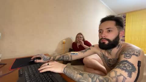 Snapshot of mike_and_anna_ chatting on 12-21-25, 11:45 Mike and anna online show from 12-21-25, 11:45