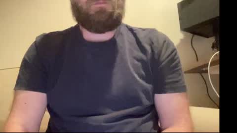 Snapshot of mike_berlin1 chatting on 06-10-26, 02:49 MIke online show from 06-10-26, 02:49