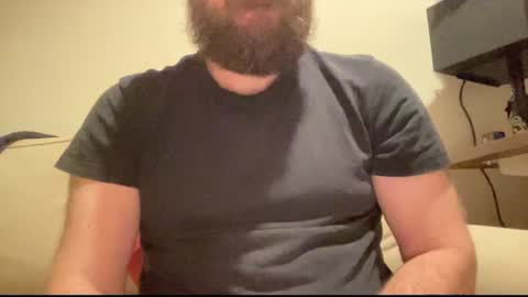 Snapshot of mike_berlin1 chatting on 06-14-26, 10:45 MIke online show from 06-14-26, 10:45