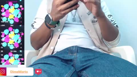 Snapshot of mike_black_22 chatting on 05-28-26, 03:31 Mike online show from 05-28-26, 03:31
