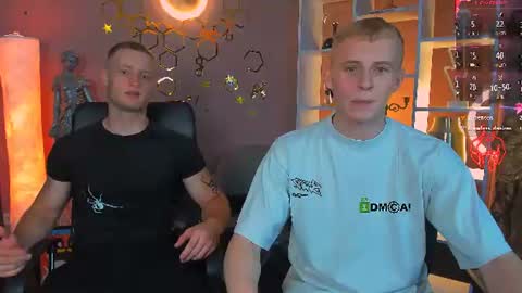 Snapshot of mike_crist chatting on 06-10-26, 12:15 Mike online show from 06-10-26, 12:15