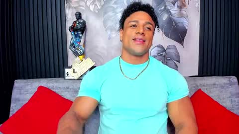   online show from 09-18-25, 06:15