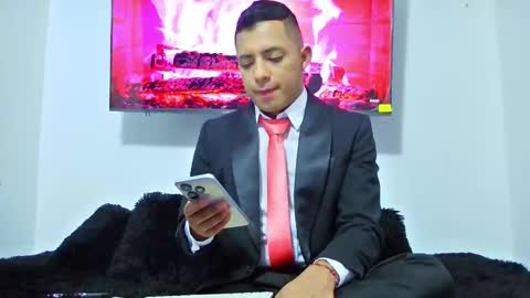 Snapshot of mike_fetiche chatting on 11-28-25, 11:35 mike_fetiche online show from 11-28-25, 11:35