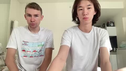 Snapshot of mike_johny1 chatting on 12-05-25, 10:35 mike_johny1 online show from 12-05-25, 10:35