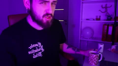 Snapshot of mike_platano chatting on 11-29-25, 09:51 MIKE PLATANO online show from 11-29-25, 09:51