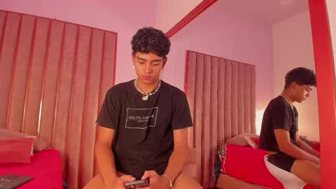 Snapshot of mike_thomsonn chatting on 02-01-26, 07:45 Mike Thomsonn online show from 02-01-26, 07:45