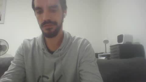 mikecb_ online show from 10-26-25, 02:17