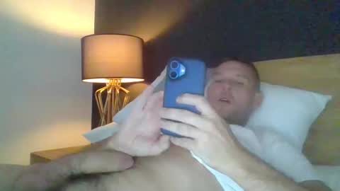 MJ online show from 03-06-25, 07:03