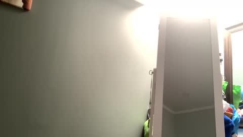 miker1239 online show from 12-21-25, 07:21