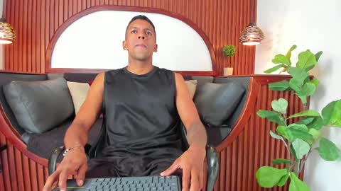    online show from 04-10-26, 11:59