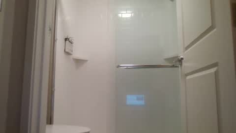 Mike online show from 03-11-25, 03:23