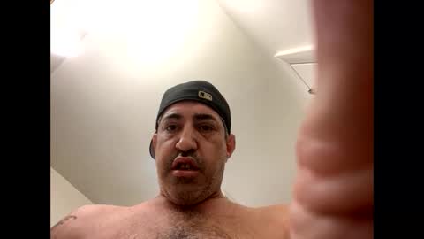 Snapshot of mikeymeatballs chatting on 05-02-26, 06:24 mikeymeatballs online show from 05-02-26, 06:24