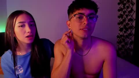 Snapshot of mikeyvioleta chatting on 02-17-25, 05:32 VIOLETAMIKE online show from 02-17-25, 05:32