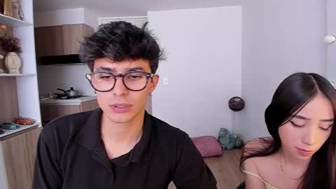 Snapshot of mikeyvioleta chatting on 10-01-25, 08:37 VIOLETAMIKE online show from 10-01-25, 08:37