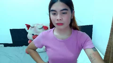 Snapshot of mikhayla_and_zeus_room chatting on 07-05-26, 04:19 Mikhayla and Zeus online show from 07-05-26, 04:19