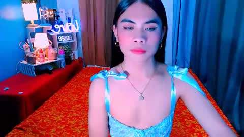 Snapshot of mikhaylaanderson chatting on 02-18-25, 02:05 Mikhayla online show from 02-18-25, 02:05