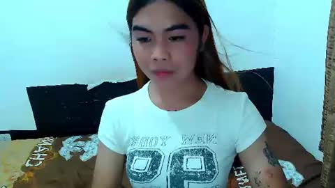 Snapshot of mikhaylaanderson chatting on 06-17-26, 01:30 Mikhayla online show from 06-17-26, 01:30