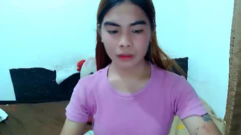 Snapshot of mikhaylaanderson chatting on 06-24-26, 03:27 Mikhayla online show from 06-24-26, 03:27