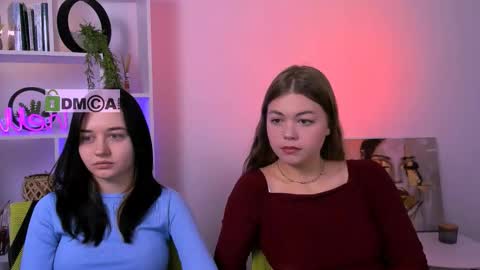 miki_ti online show from 10-17-25, 08:39