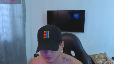 MIKKE online show from 12-17-25, 01:50