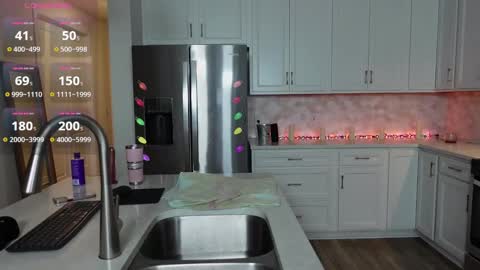 Mikaylah online show from 12-29-24, 03:11