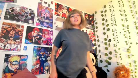   miku katsuragi  online show from 12-19-24, 03:07