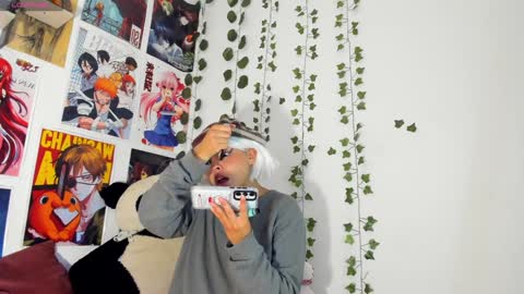   miku katsuragi  online show from 01-07-25, 07:10