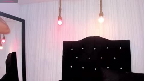   miku katsuragi  online show from 09-11-25, 11:27