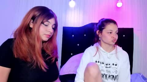   miku katsuragi  online show from 11-15-25, 11:10