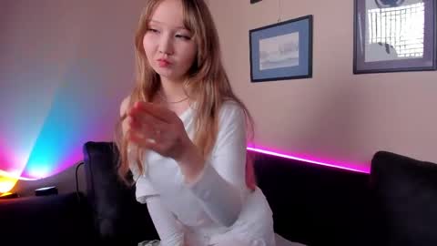 Miku online show from 04-12-26, 11:48