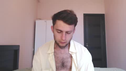 Sin online show from 04-27-26, 04:54