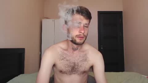 Snapshot of mikw63 chatting on 06-18-26, 04:57 Sin online show from 06-18-26, 04:57
