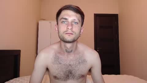 Snapshot of mikw63 chatting on 07-08-26, 03:33 Sin online show from 07-08-26, 03:33