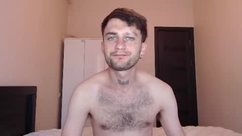 Snapshot of mikw63 chatting on 07-09-26, 03:32 Sin online show from 07-09-26, 03:32