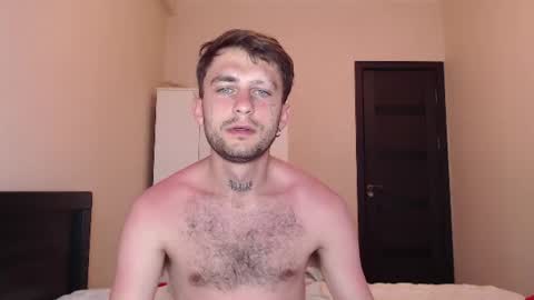 Snapshot of mikw63 chatting on 07-11-26, 02:47 Sin online show from 07-11-26, 02:47