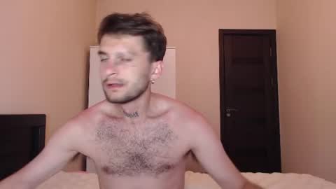 Snapshot of mikw63 chatting on 07-13-26, 04:04 Sin online show from 07-13-26, 04:04