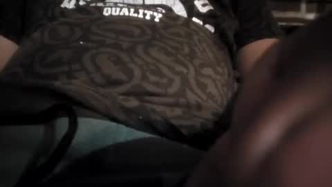 Snapshot of miky17cm chatting on 12-19-25, 05:14 miky17cm online show from 12-19-25, 05:14