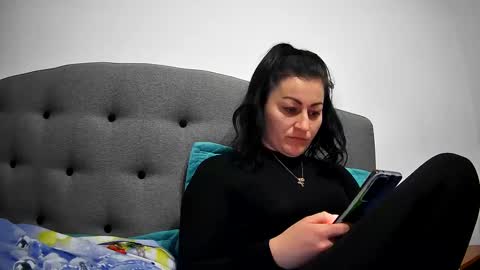 Mikyloveu online show from 02-28-25, 04:31