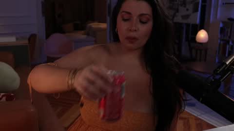 Princess Consuela Banana Hammock online show from 02-03-26, 11:54