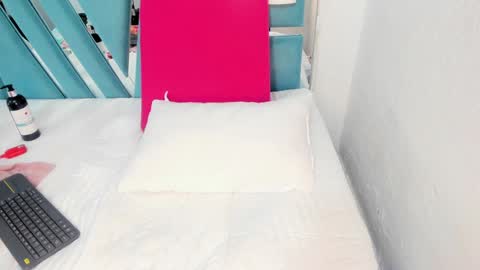 Camila online show from 01-14-25, 10:12