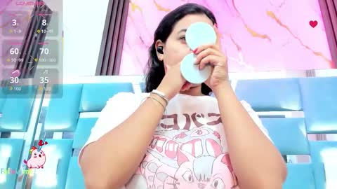 Snapshot of mila_clum chatting on 02-22-26, 11:53 Camila online show from 02-22-26, 11:53