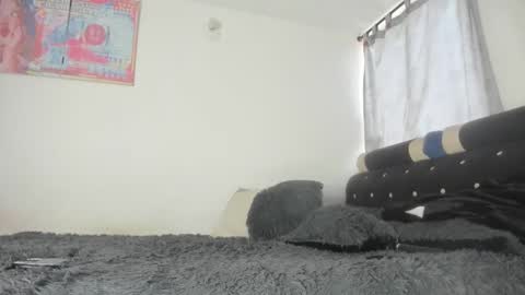 Snapshot of mila_dash chatting on 03-07-25, 10:32 Mila Dash online show from 03-07-25, 10:32