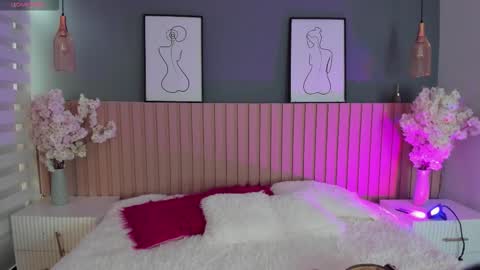 mila_hank online show from 02-19-26, 12:12