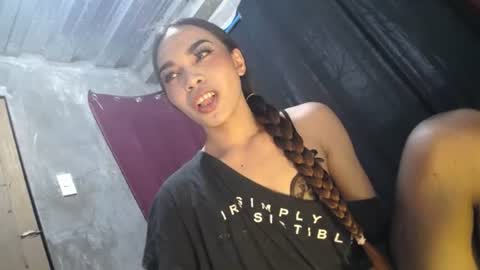mila_seductressxx online show from 06-26-26, 01:21