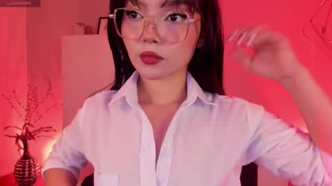 Mila online show from 03-10-25, 11:21