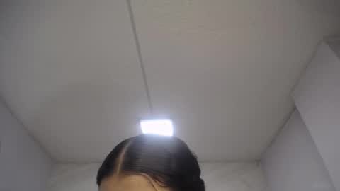 Snapshot of mila_sweet_v chatting on 10-03-25, 03:14 Mila online show from 10-03-25, 03:14