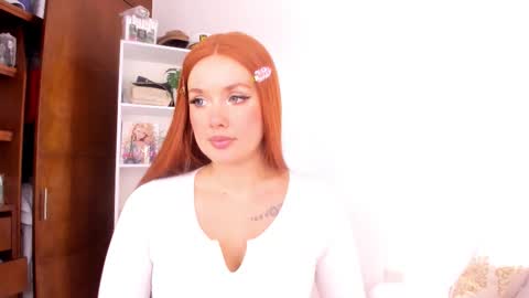 Snapshot of mila_violet chatting on 11-07-25, 08:42 Mila online show from 11-07-25, 08:42