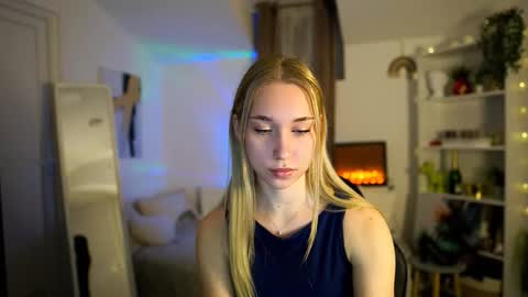 Snapshot of milabunny1 chatting on 01-14-26, 11:16 MilaBunny1 online show from 01-14-26, 11:16