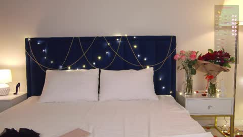 Snapshot of milademies chatting on 02-19-25, 01:40 Miss Cutie online show from 02-19-25, 01:40